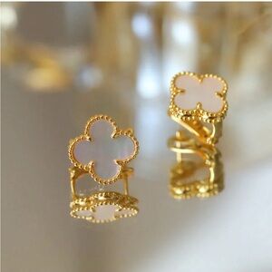 Alhambra Style Clover Earrings Gold Plated